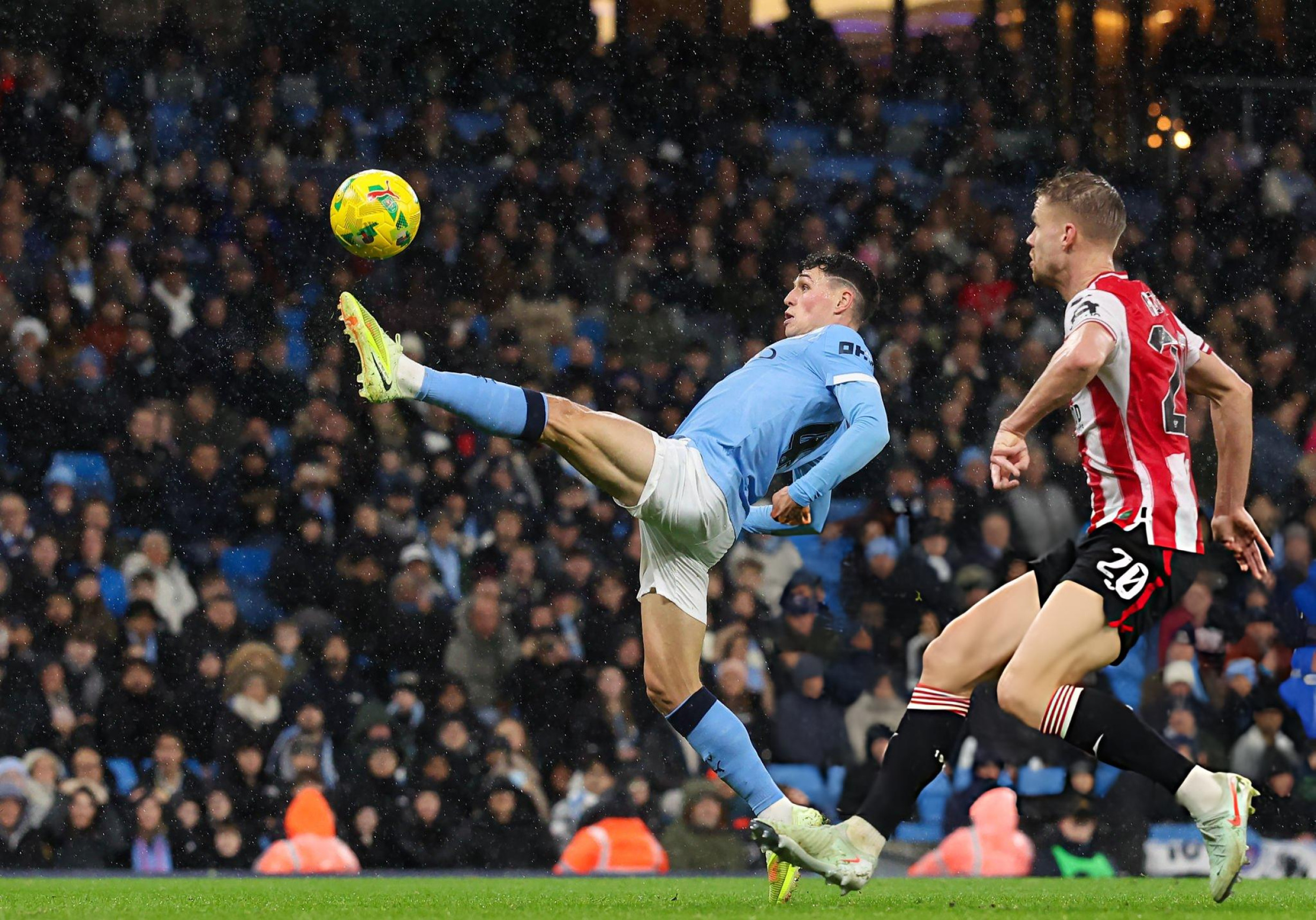 极限动作|格雷的首秀|队长的鼓励|庆祝|阿克队长|穆卡萨的主场首秀|替补席|庆祝