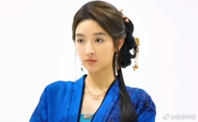 刺棠 吃🍉柠萌古装剧《刺棠》主演阵容：张凌赫、李沁、王玉雯导演：易军《这一秒过