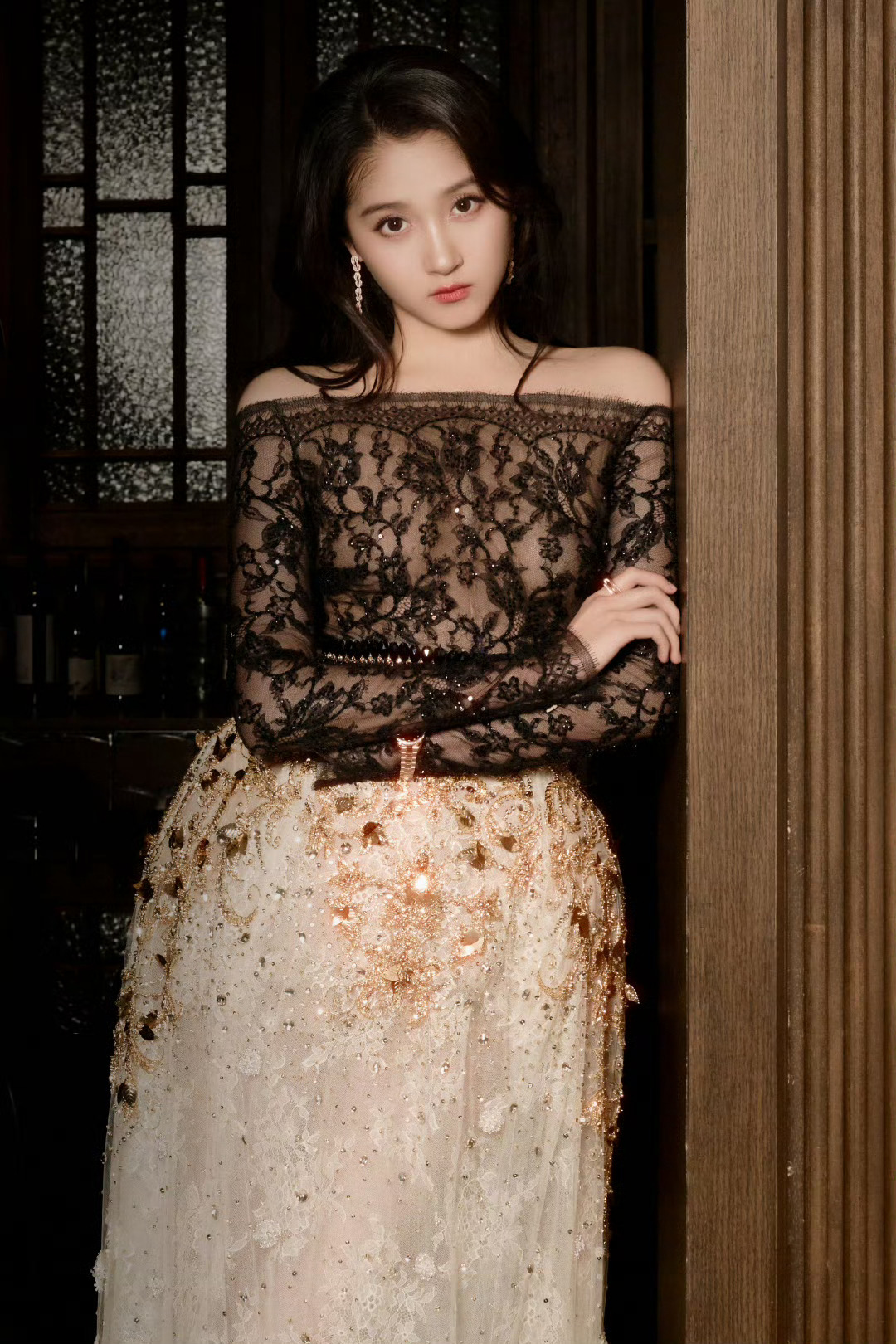 关晓彤50套高定非常权威好吧在25年结束的前一天解锁第50套高定关晓彤