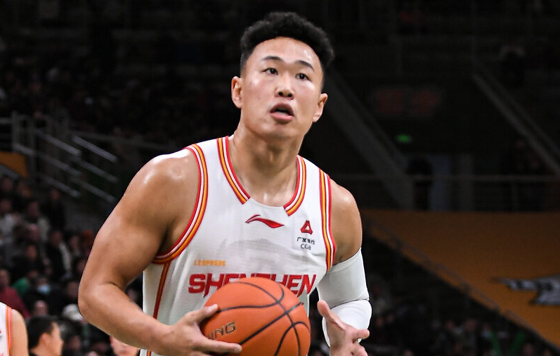 贺希宁：这是深圳近几年最有凝聚力的时候，大家愿倾尽全力