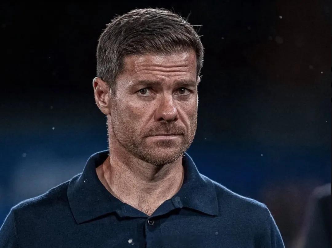 阿隆索在赛前新闻发布会上谈到了他和球员们的关系。皇马主帅说：“我一直感觉我们的关