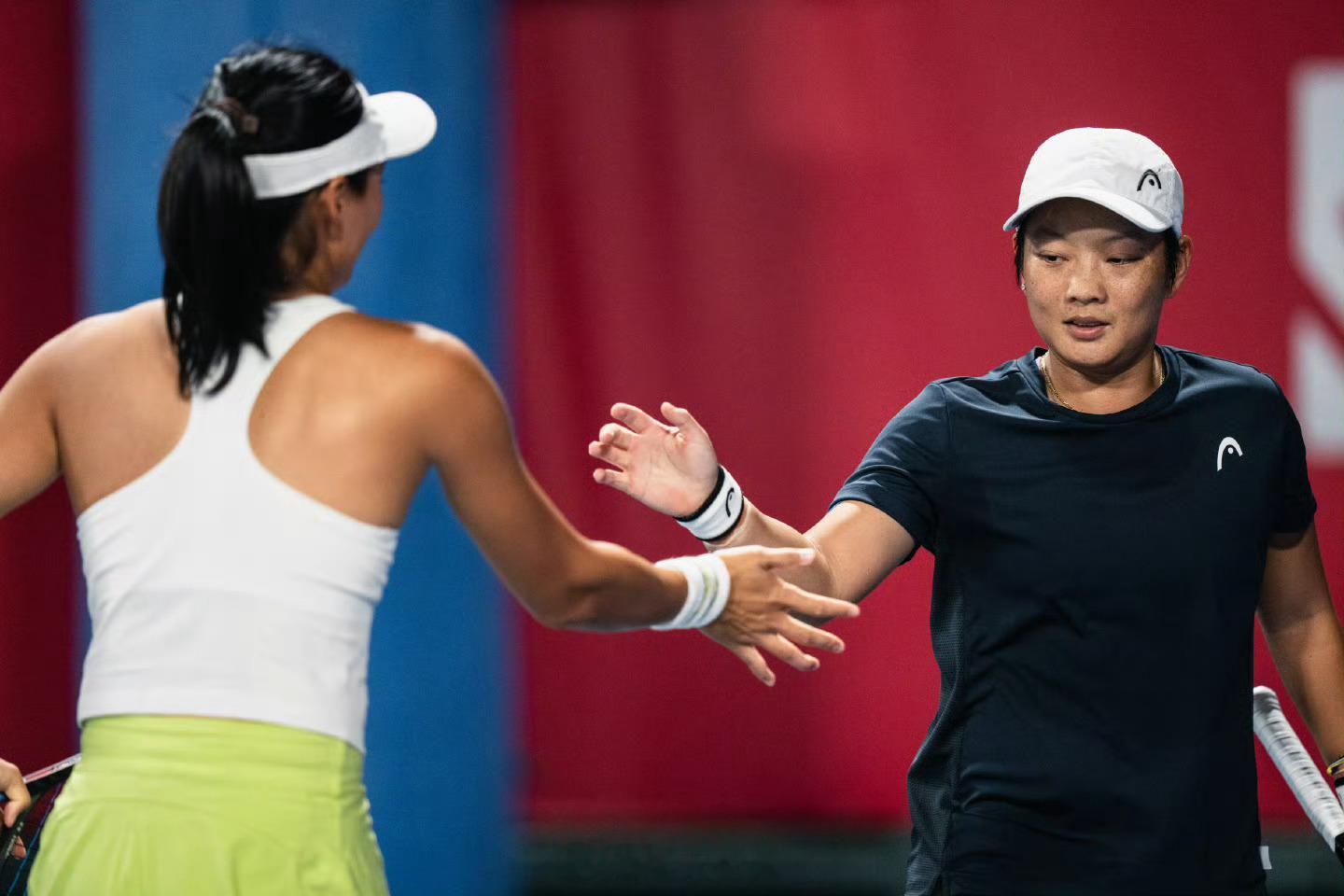 香港WTA250双打半决赛蒋欣玗🇨🇳/王雅繁🇨🇳以6-2/6-2淘汰丰硕