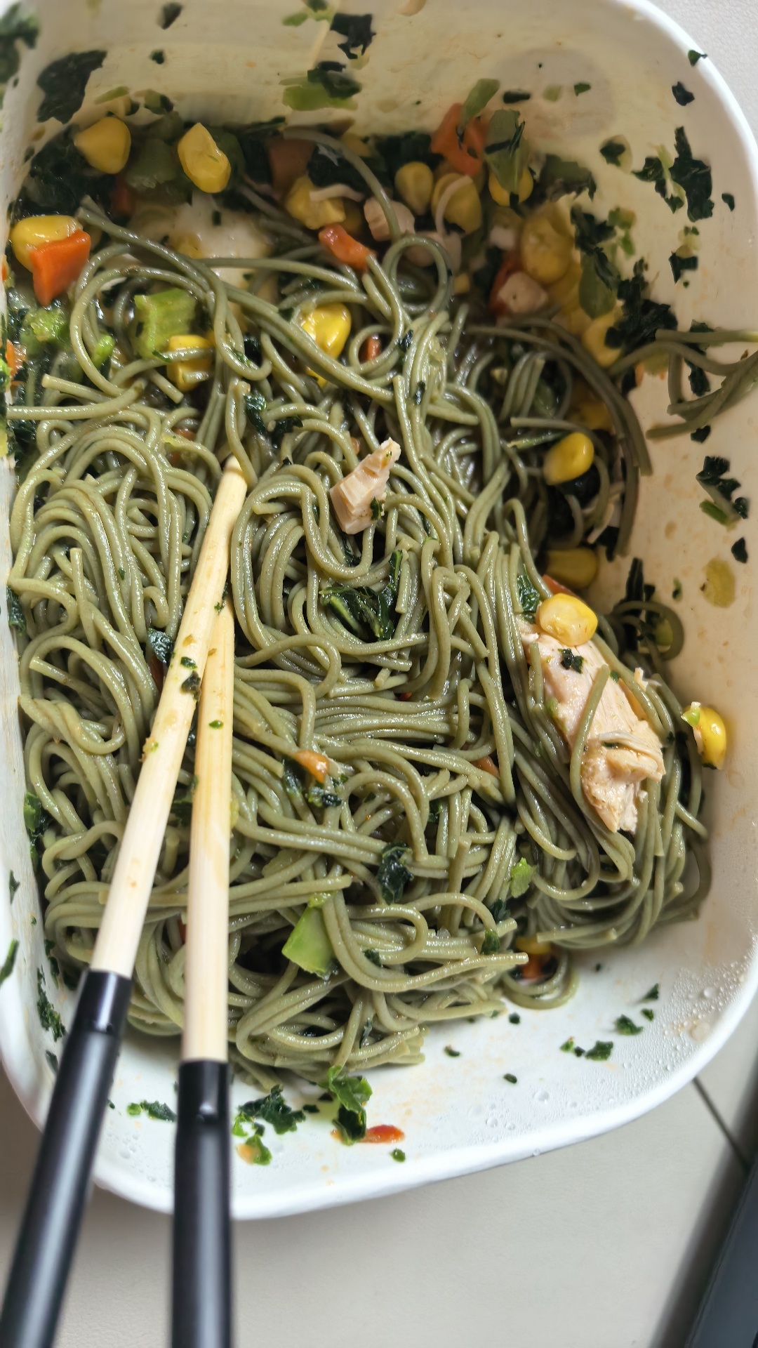 羽衣甘蓝口味我我真的惊为天人真的以前减脂，大部分时候吃薄荷健康的那个青稞面以后可