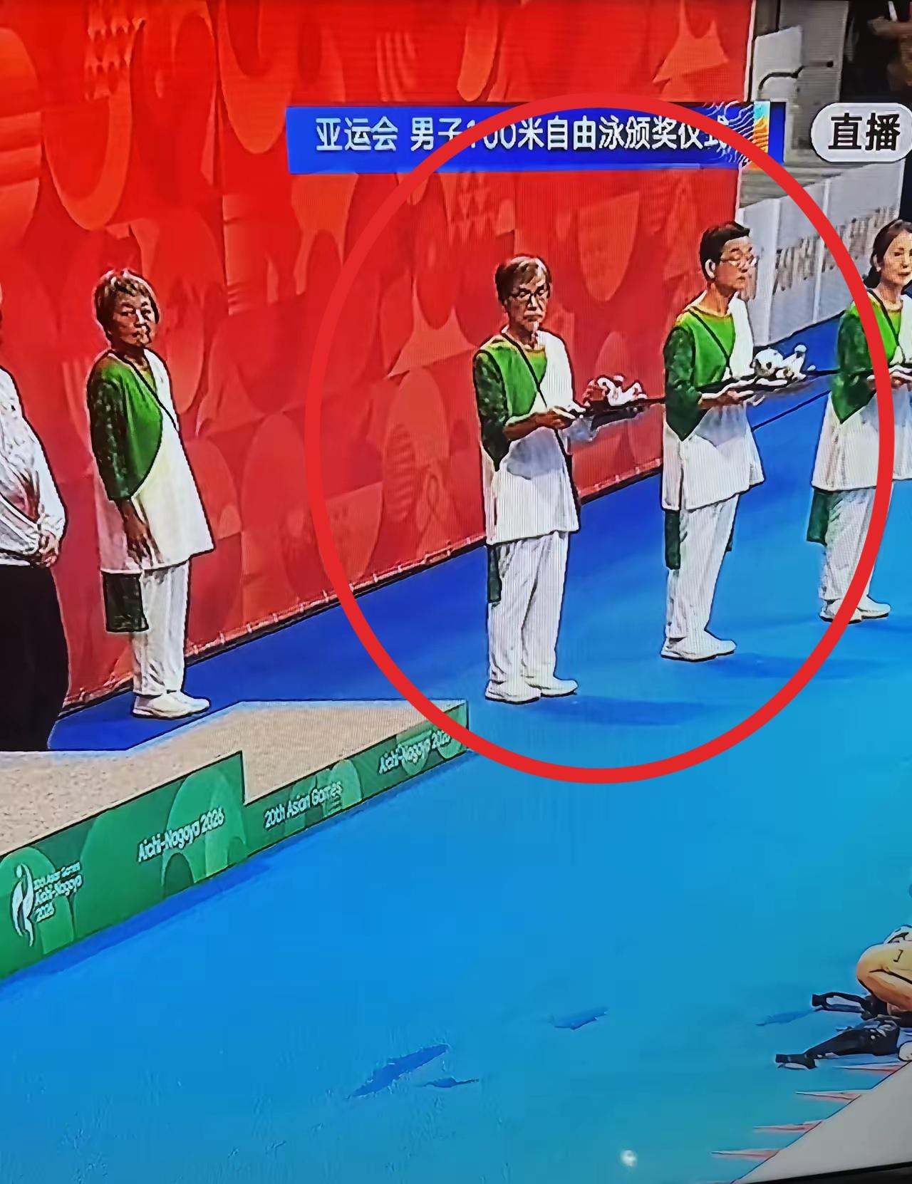 别被日本亚运会颁奖都是老人，就说明人家老龄化很严重的现象给骗了。

今年日本举办