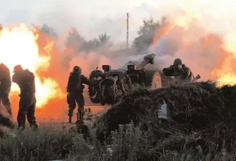 夜袭乌克兰大后方，俄军复仇记！

来源:海峡快讯

前一段时间，乌克兰使用无人机