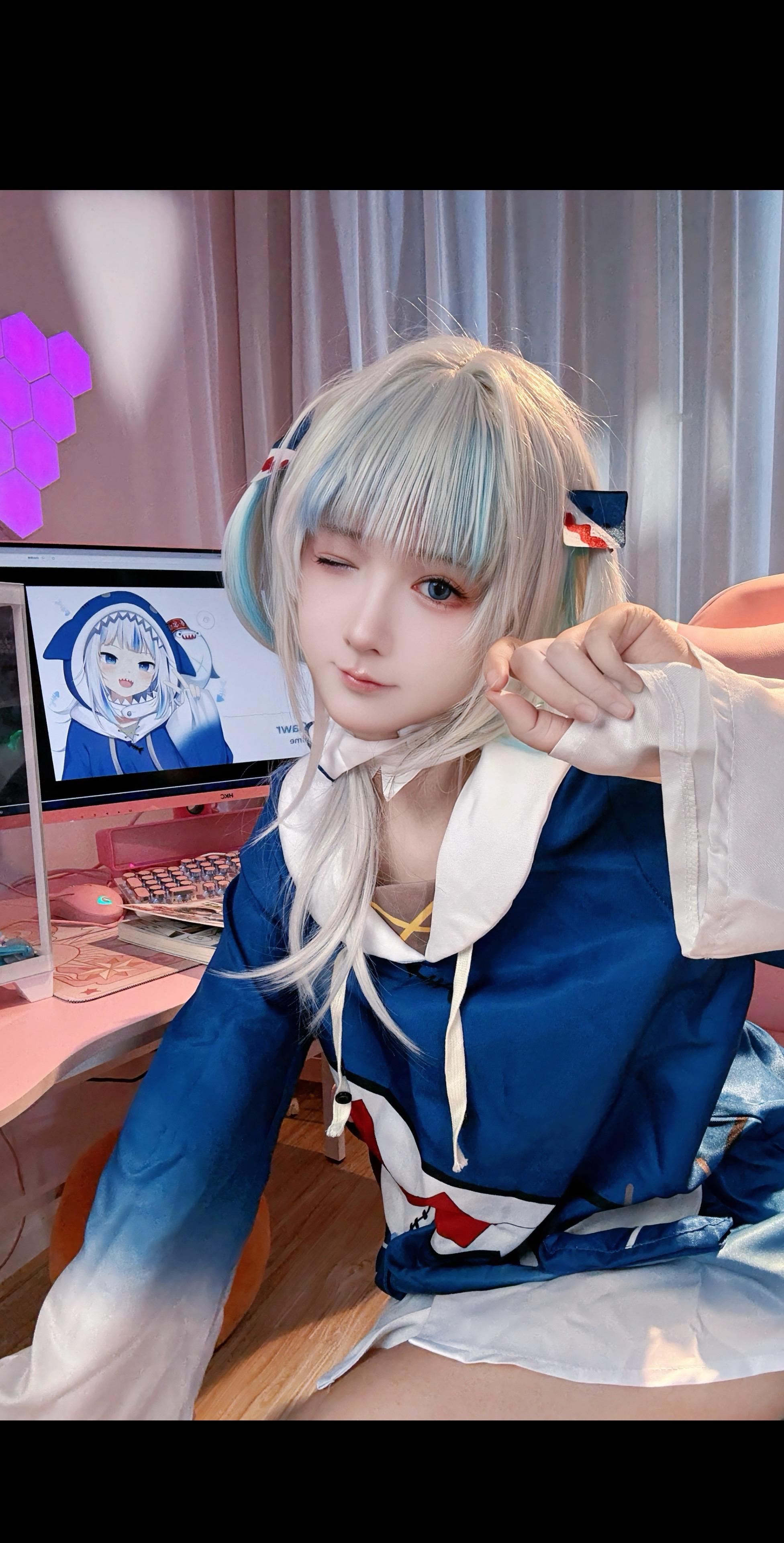 我转生的爱人。   这衣服存了两年多存到鲨鱼毕业hh🫠