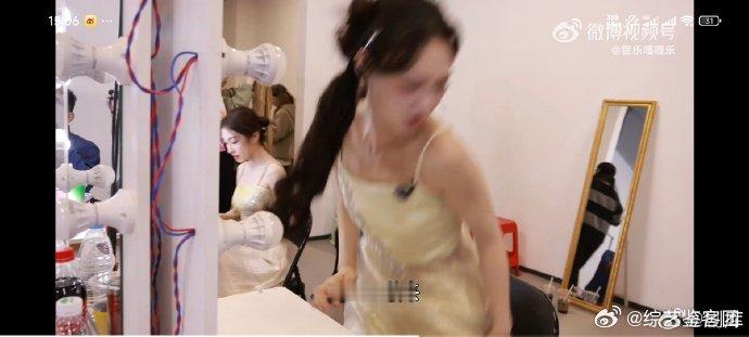 小婉管乐天若有情vlog乘风2025《天若有情》舞台见证了小婉管乐的友情力量，她