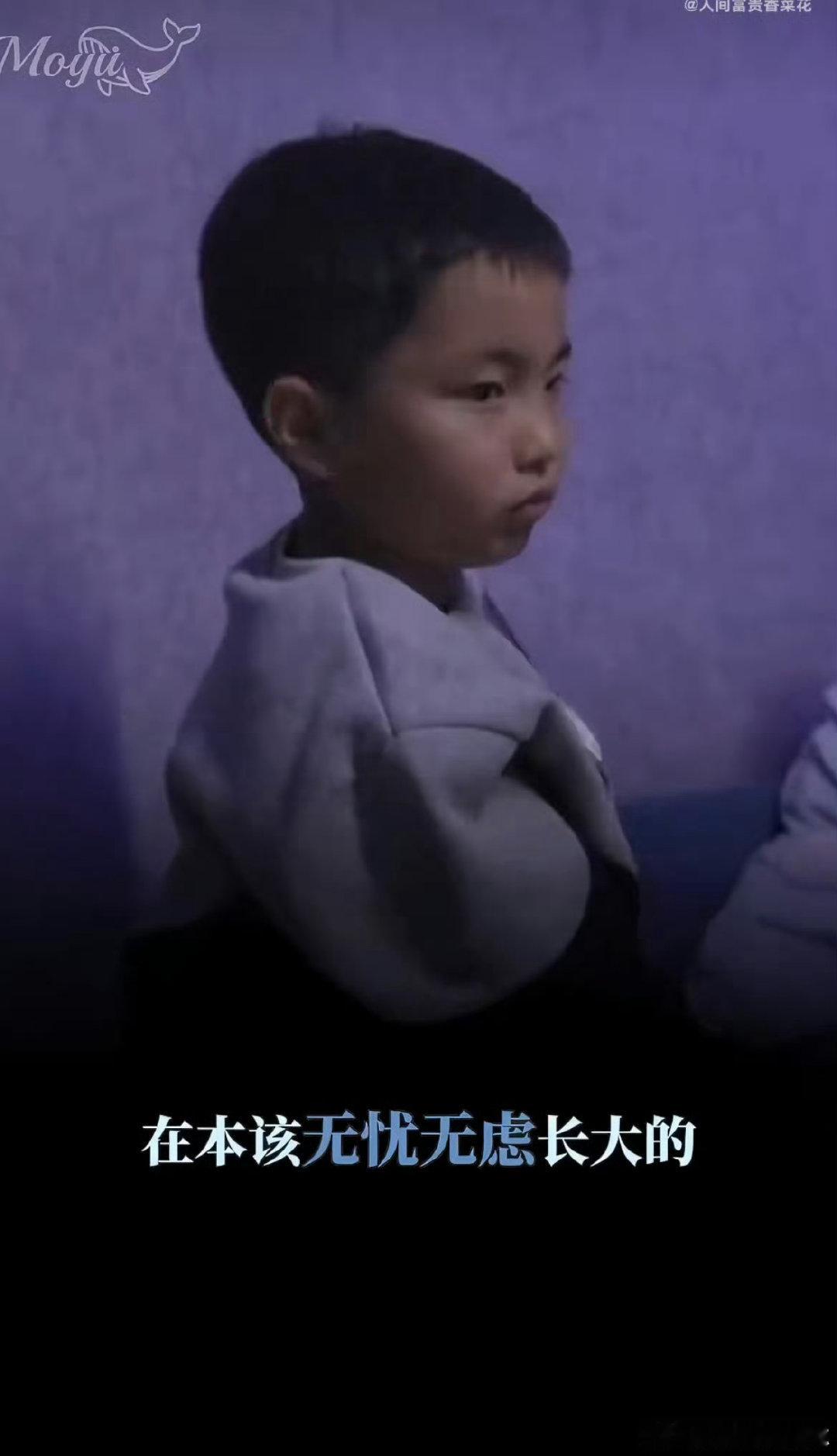 王烁然小时候纪录片王烁然的原生家庭 王烁然的原生家庭真的充满幸福感，家人给予的陪