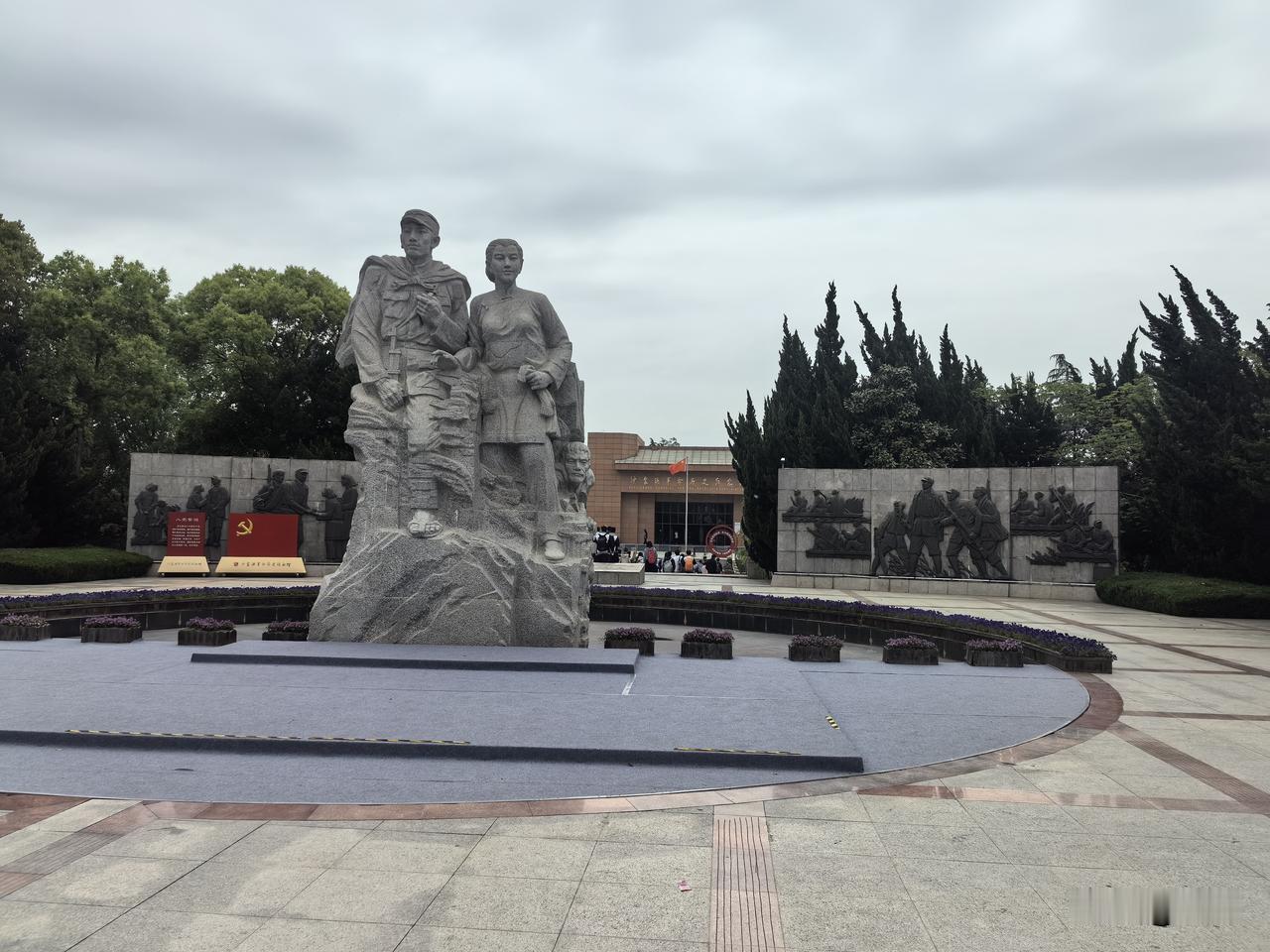 沙家浜景区退役军人免票。在已被日寇占领的情况下，当年新四军十八名伤病员真能在此安