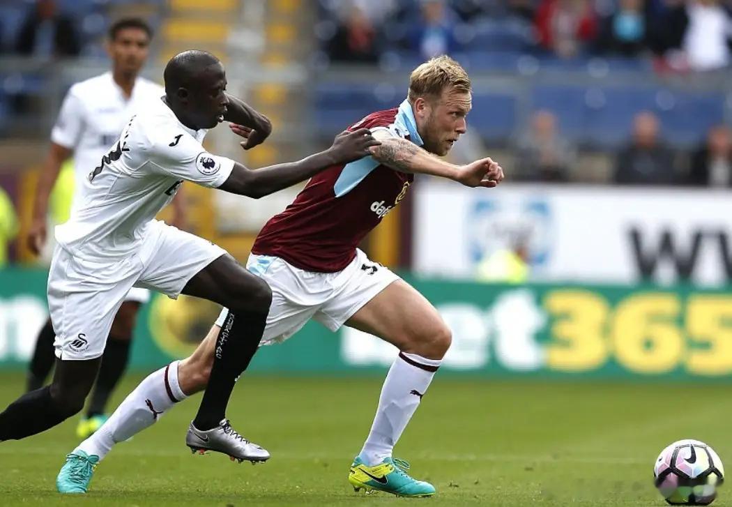 今日免费赛事情报更新！023 英超 纽卡斯尔vs伯恩利实力战意1.纽卡斯尔联目前