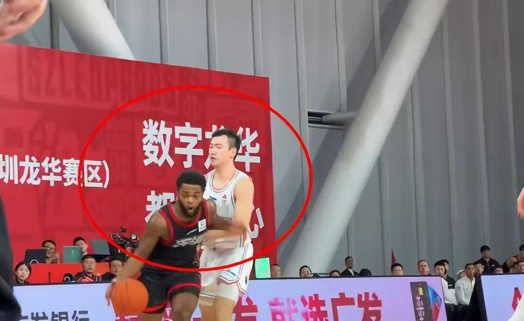 CBA公司对于山东男篮张辉的处罚速度下达得很快，处罚力度基本在预料范围之内，停赛