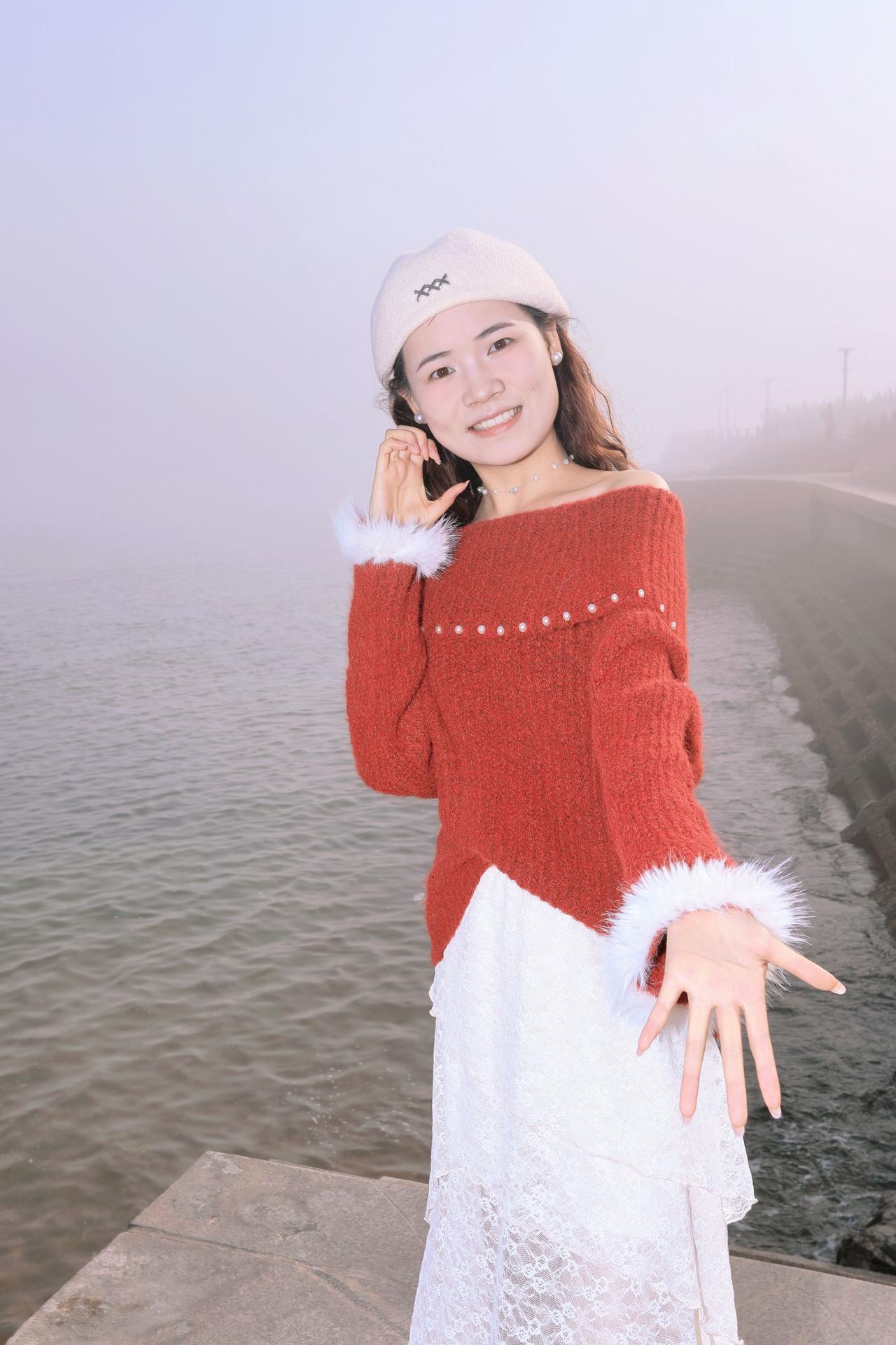 人像摄影约拍跟拍温柔穿搭 上海美女在崂山看海我镜头里的美女原创摄影@小林子