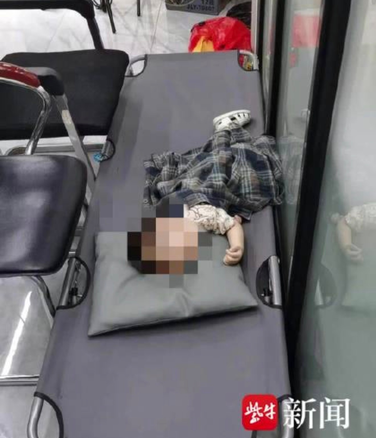 1岁半男童被生父女友踢死成年的情绪稳定真的很重要！一个一岁半的孩子饿了会哭，疼了