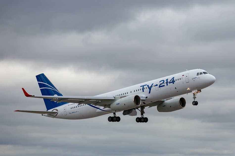S7航空计划签署首批图-214客机合同首批10架图-214将以3人机组构型交付客