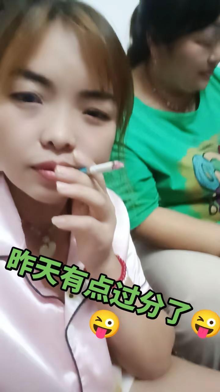 还有多少个十年能记起青春的容颜