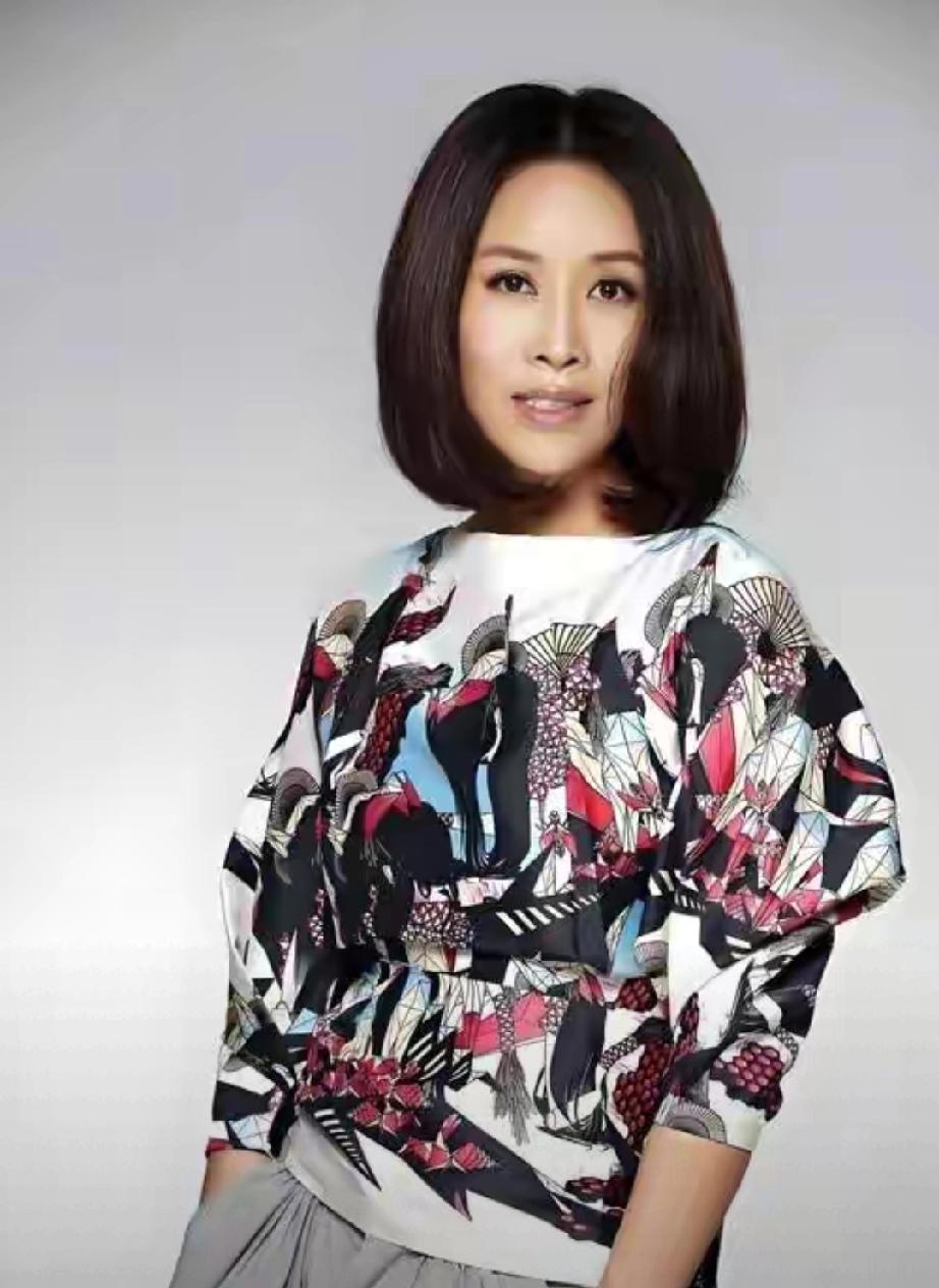 57岁黄绮珊：三婚三离、为爱轻生，半生磨难，终活成自己
 
        她是