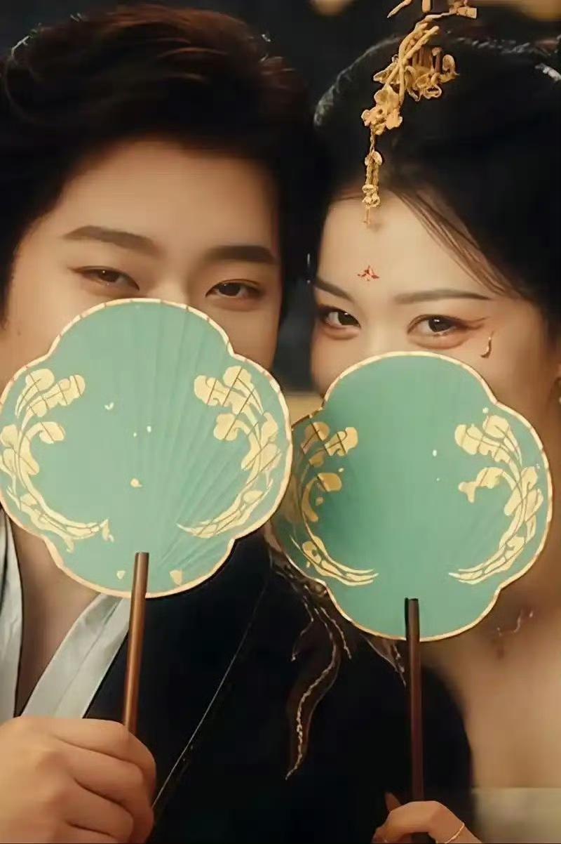 王楚然丞磊《成何体统》定档！古装喜剧+超强CP感，预定下一个爆款
 
王楚然和丞