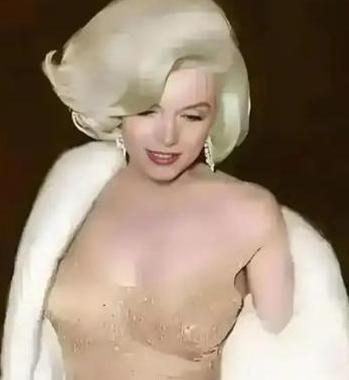 1962年，玛丽莲梦露为了参加肯尼迪的生日宴会，特别定制了镶满8500多颗钻石的