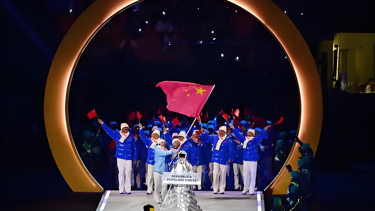 2026米兰-科尔蒂纳冬奥会收官。中国体育代表团斩获5金4银6铜，刷新境外参赛冬