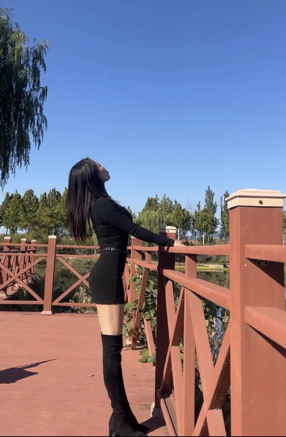总说时间过得很慢，可下个月7号就要立冬了
