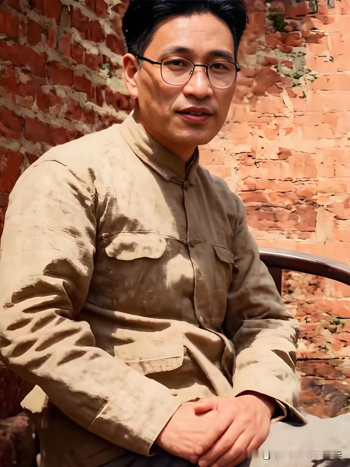 徐梦秋从英雄到罪犯
他是中国工农红军二万五千里长征的英雄，曾担任过红军总政治部宣