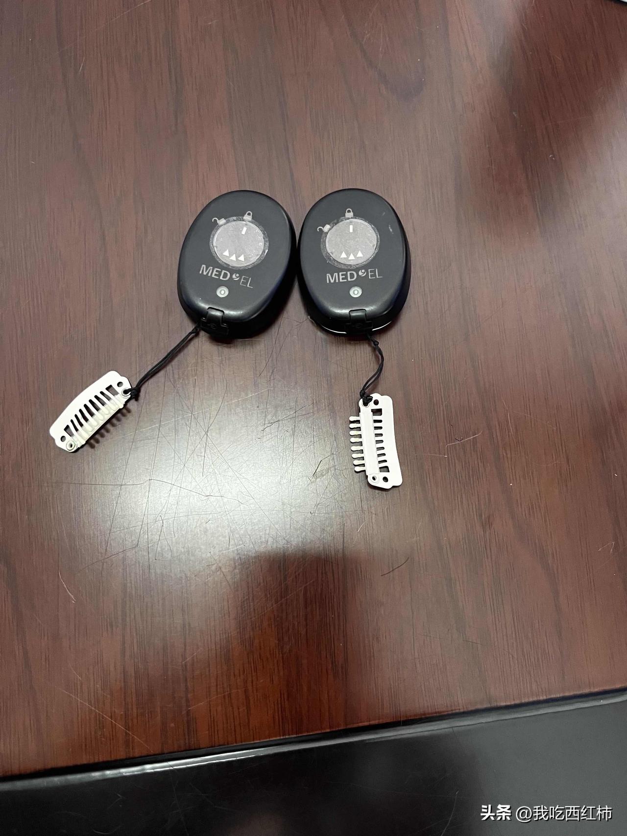 做了耳蜗才意识到之前的自己有多不容易
从八岁聋掉，到24岁才做耳蜗，渐渐开始听到