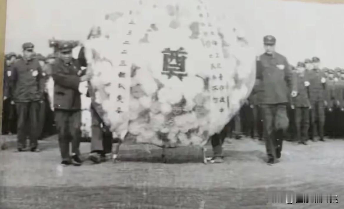 1979年对越自卫还击作战是保卫国家边疆安全的正义之战。1979年2月17日，我