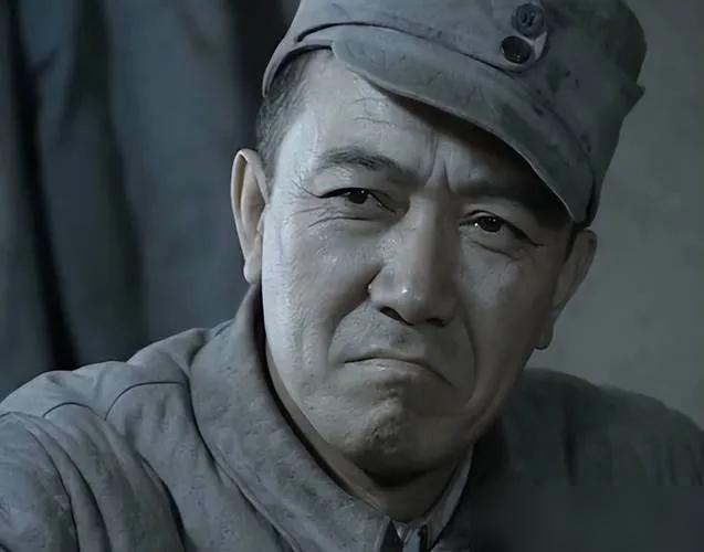 8000现代兵给李云龙？他第一个炸的不是鬼子！你以为他会把这支精锐去碾压敌人？错