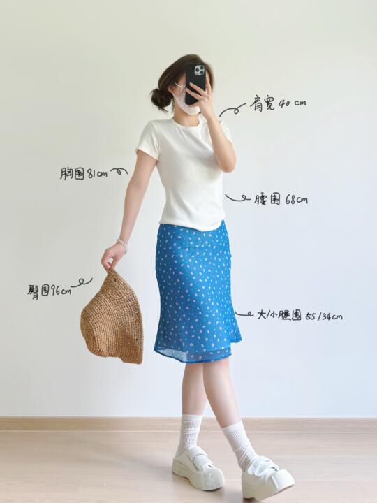 好显白的一套！！好看诶！💙🤍