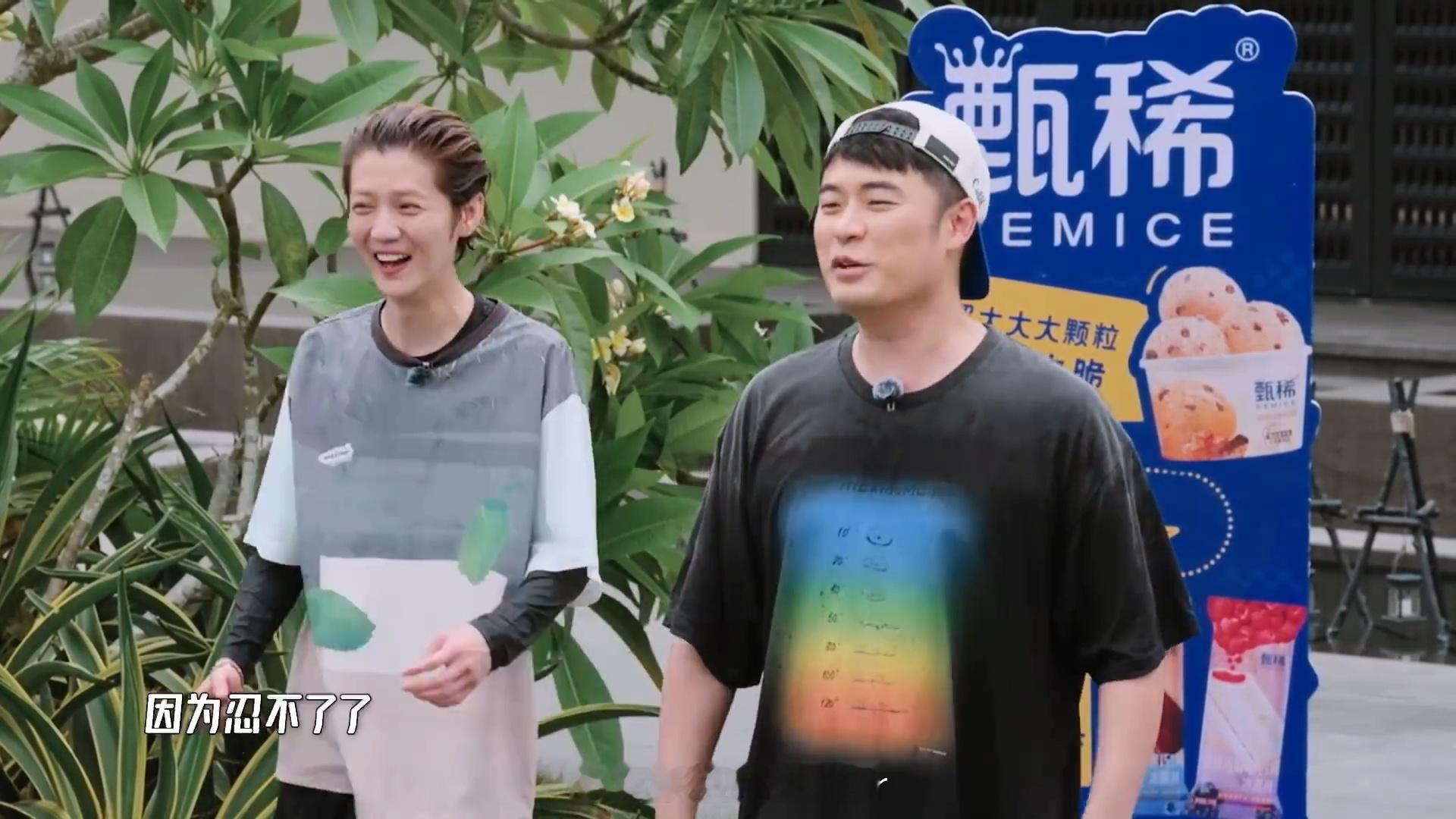 王勉那是跑步吗？根本是某种两栖动物登陆现场吧！手脚并用的样子我看傻了，张雨霏在那
