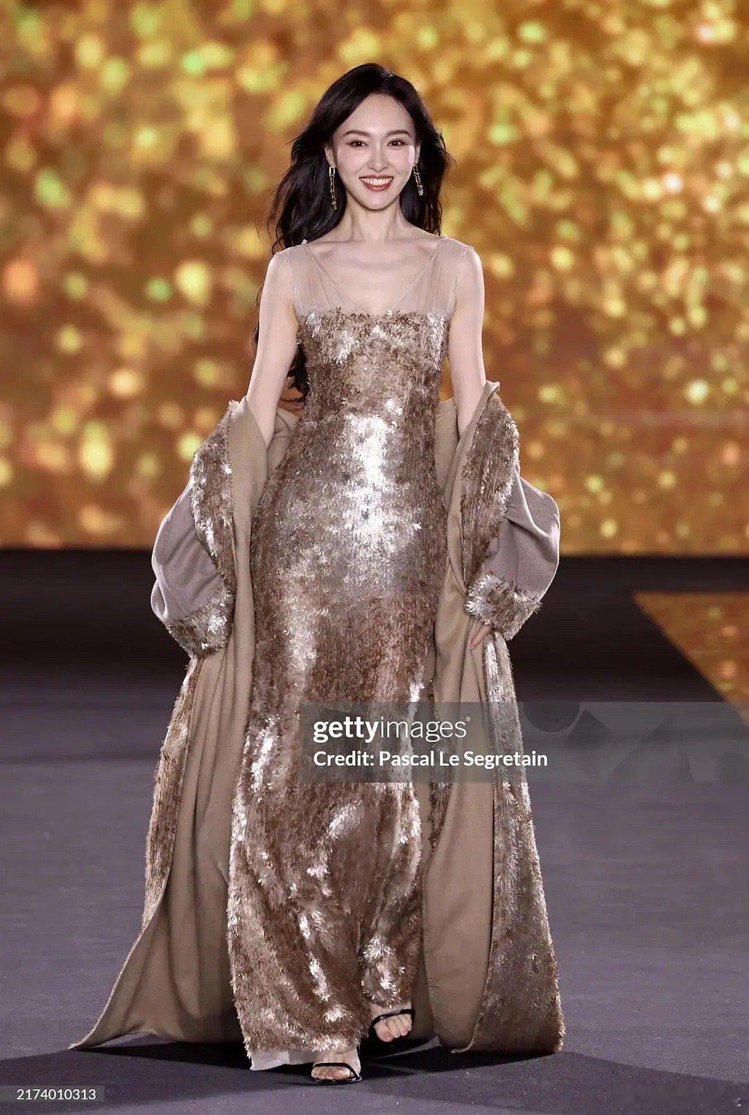 观唐嫣🈶️感，事业才是女明星最好的医美吧 ​​​