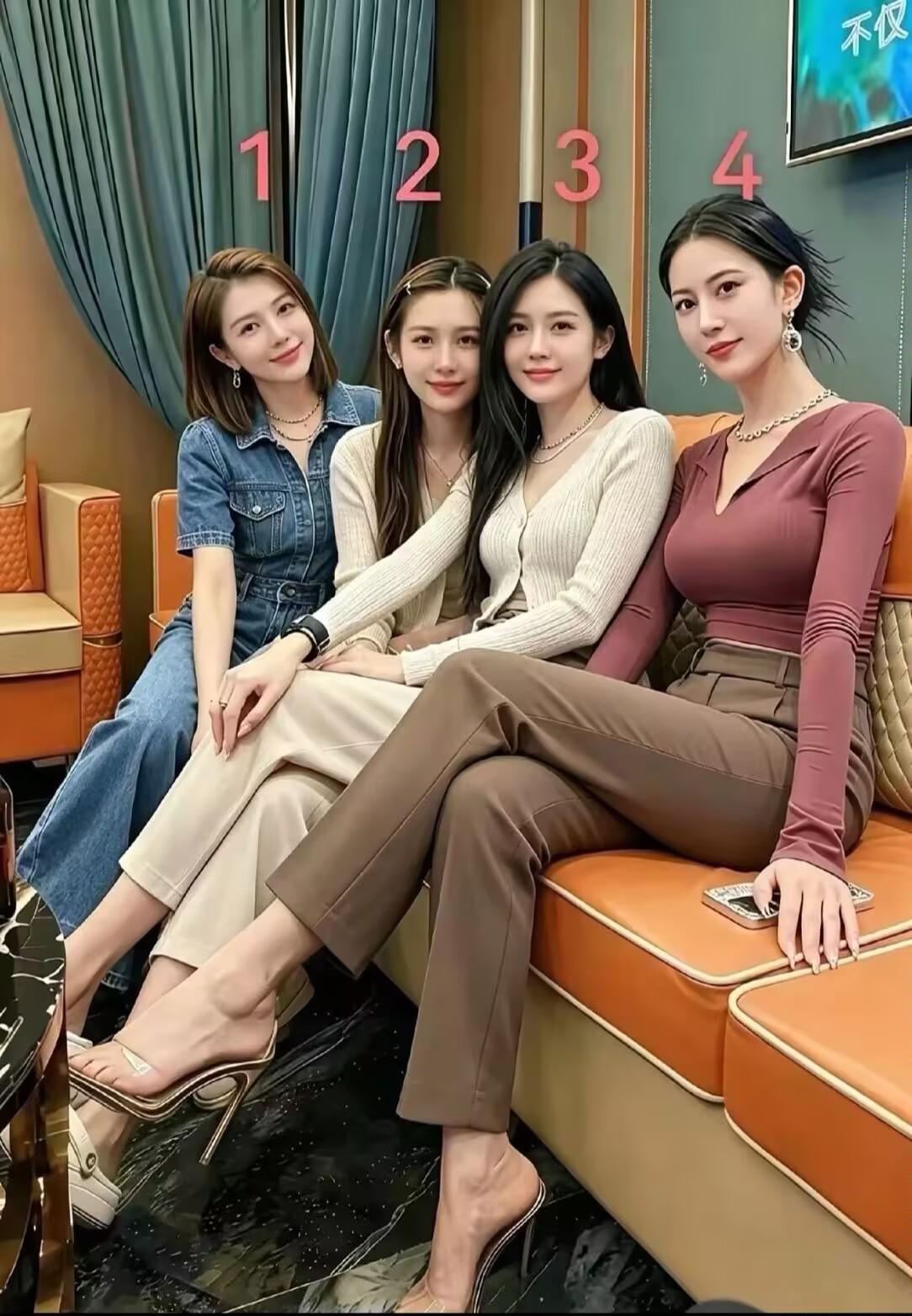 四位气质女生同框，风格各有各的味道。休闲、温柔、干练，四种不同穿搭，每一种都很出