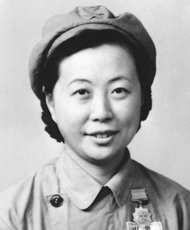 1942年，沈安娜给上级徐仲航寄了一封信，但徐仲航已经被捕，这封信落到敌人手中，