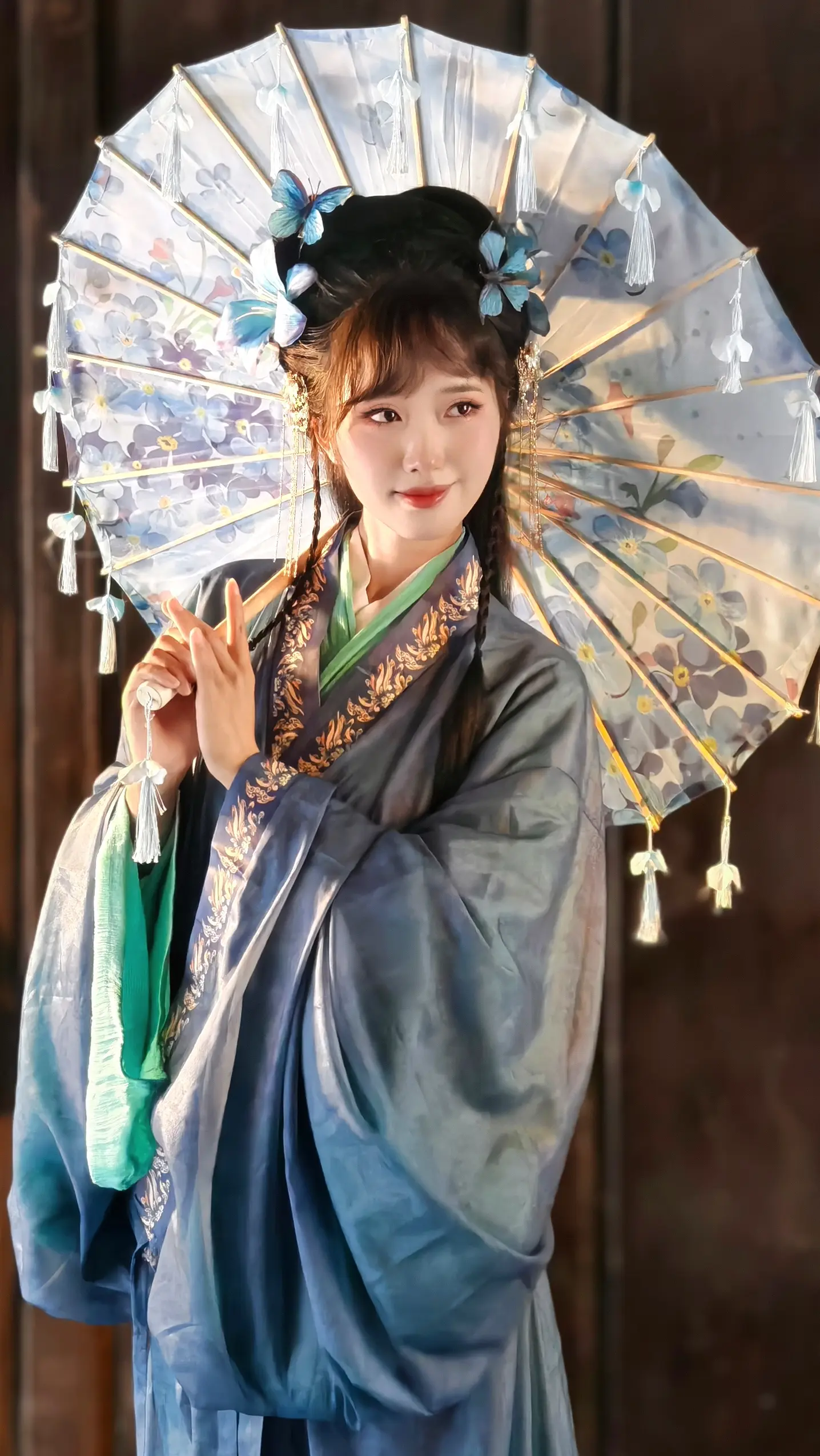 来自摄影师的第三视角，可以做壁纸啦宿命感  汉服