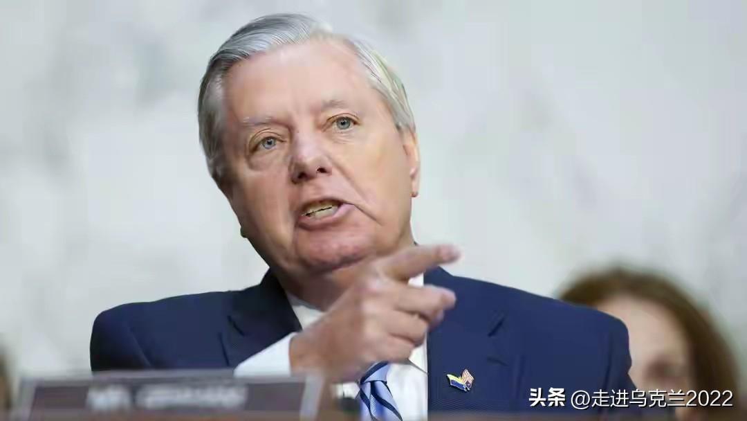 因西班牙拒绝美军借道攻击伊朗，参议员吁特朗普撤走驻西美军飞机

共和党参议员格雷