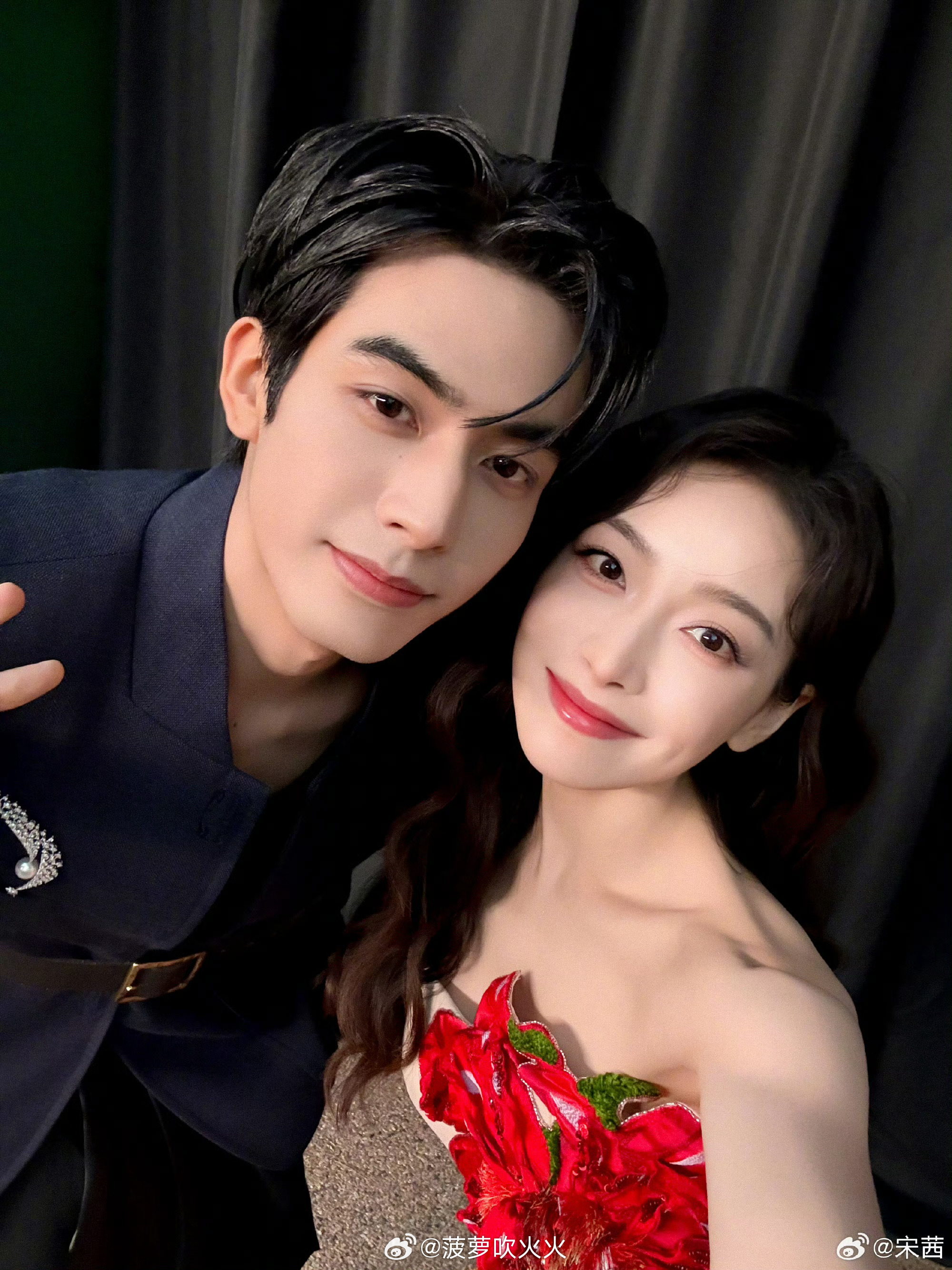 奶奶你嗑的cp有售后啦[泪][泪] ​​​