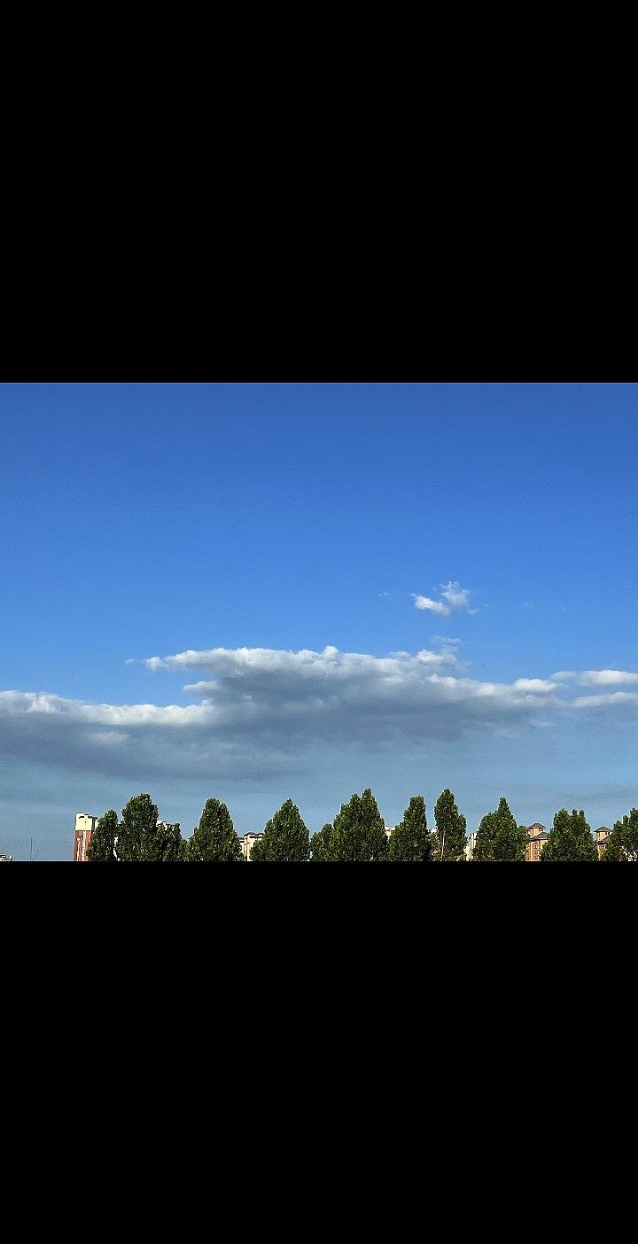 分享一个顶级的心态，叫落子无悔。意思就是选错了就选错了。就像三毛说的，上天不给我