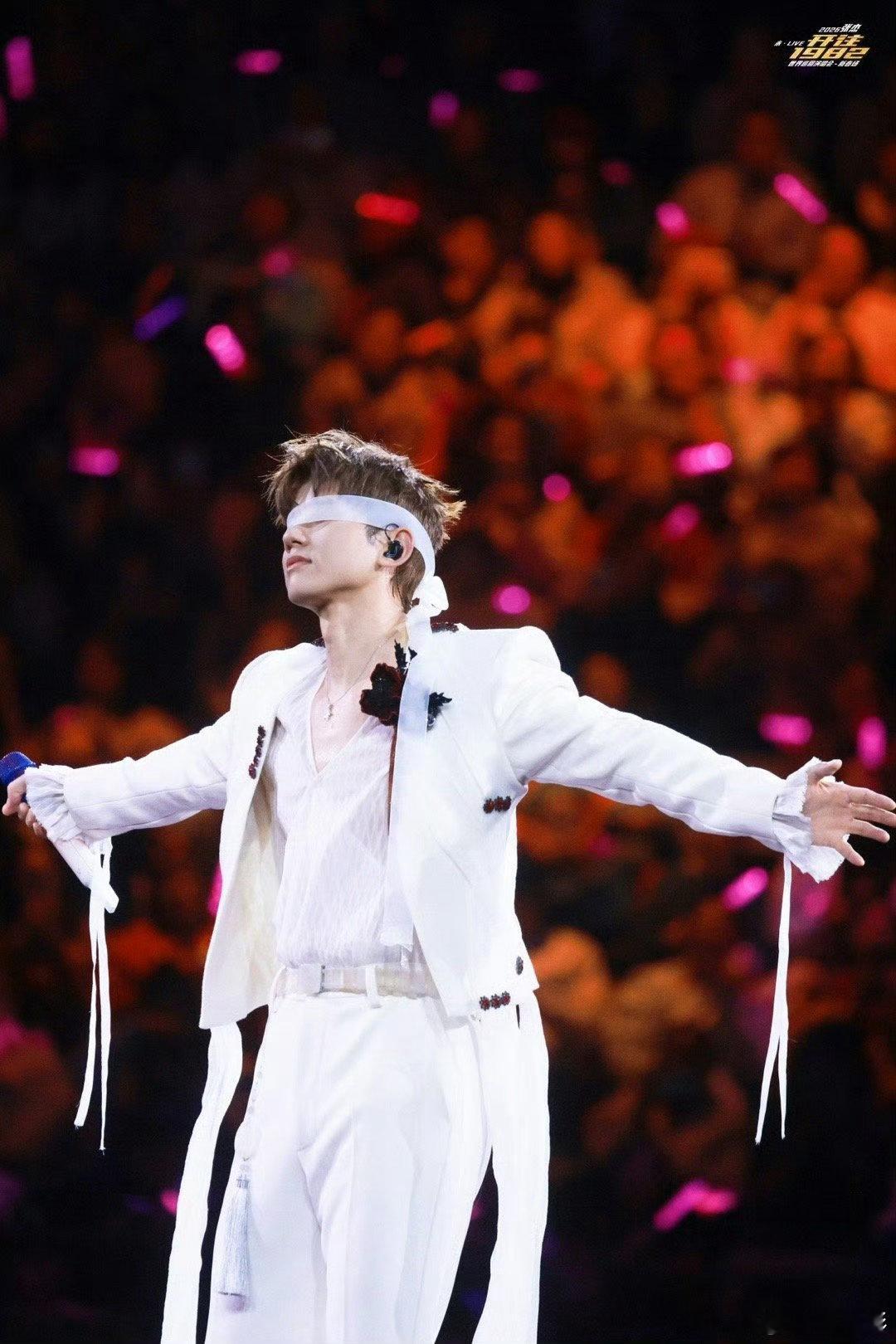 张杰张杰十年再唱变形金刚Torches 张杰未LIVE巡回演唱会 谁被张杰《To