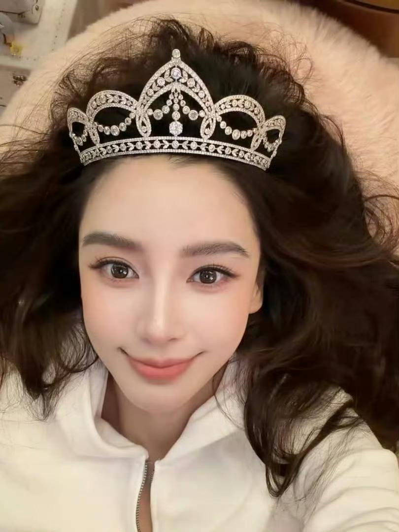 杨颖