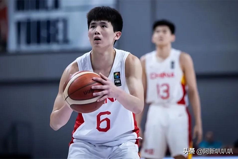 光有名气有啥用？天才后卫5战4场0分，球迷：这样下去玩完了。

大家好，我是阿新