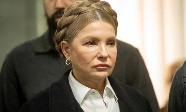 季莫申科为什么被泽连斯基盯上了，原因很简单，她如今在乌克兰有很多的支持者，是泽连