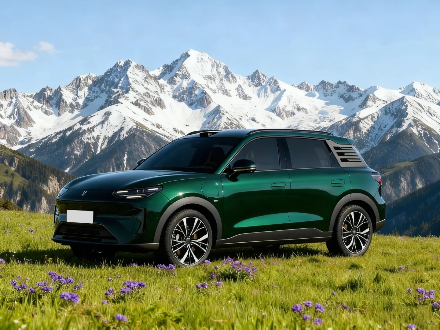 从零跑最新的A10预告图可以清晰看到车顶配备了激光雷达！这在10万以内的车型上简