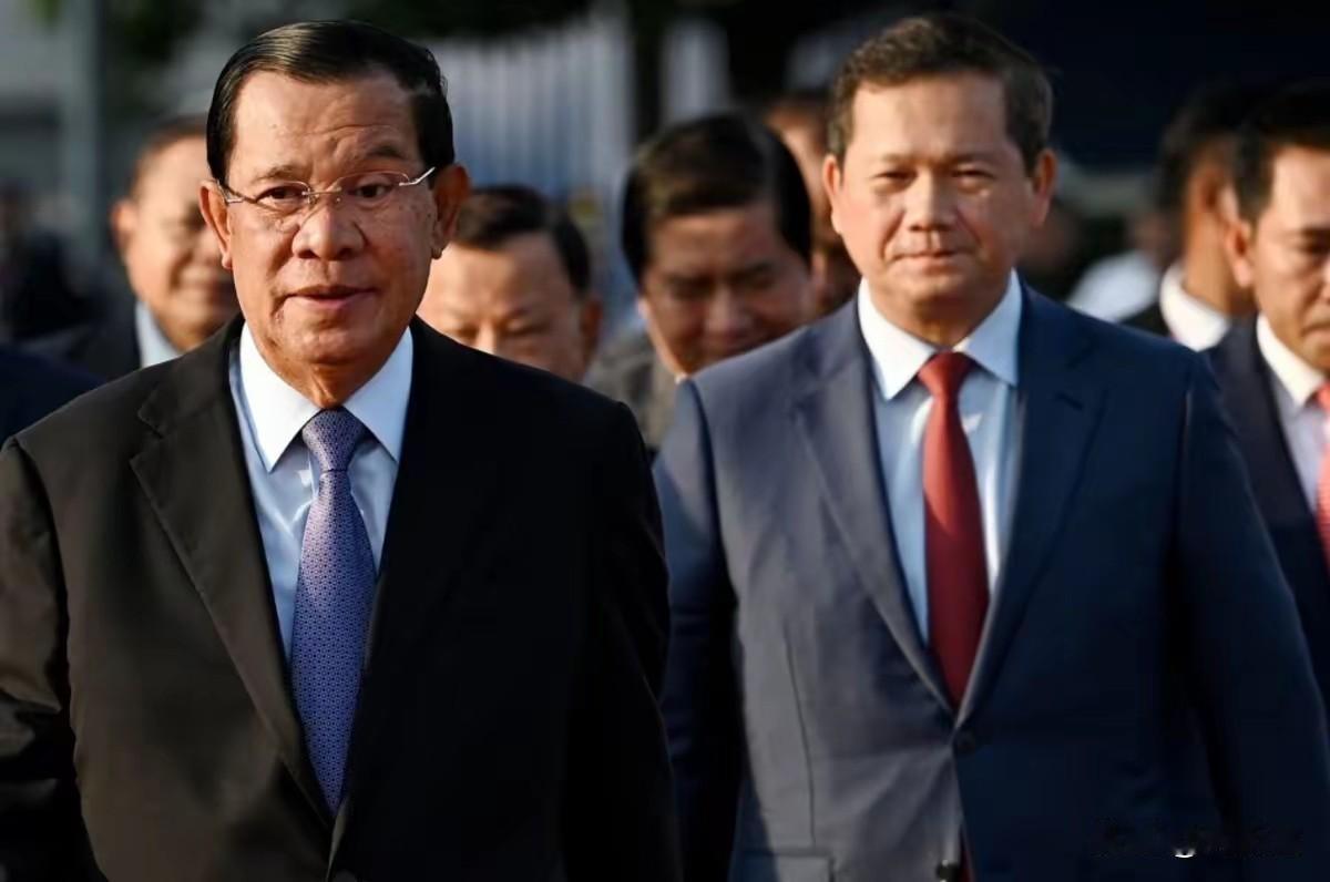 今年第81届联大，东南亚十国名单凑齐，反差很明显。
菲律宾、印尼、马来西亚、柬埔