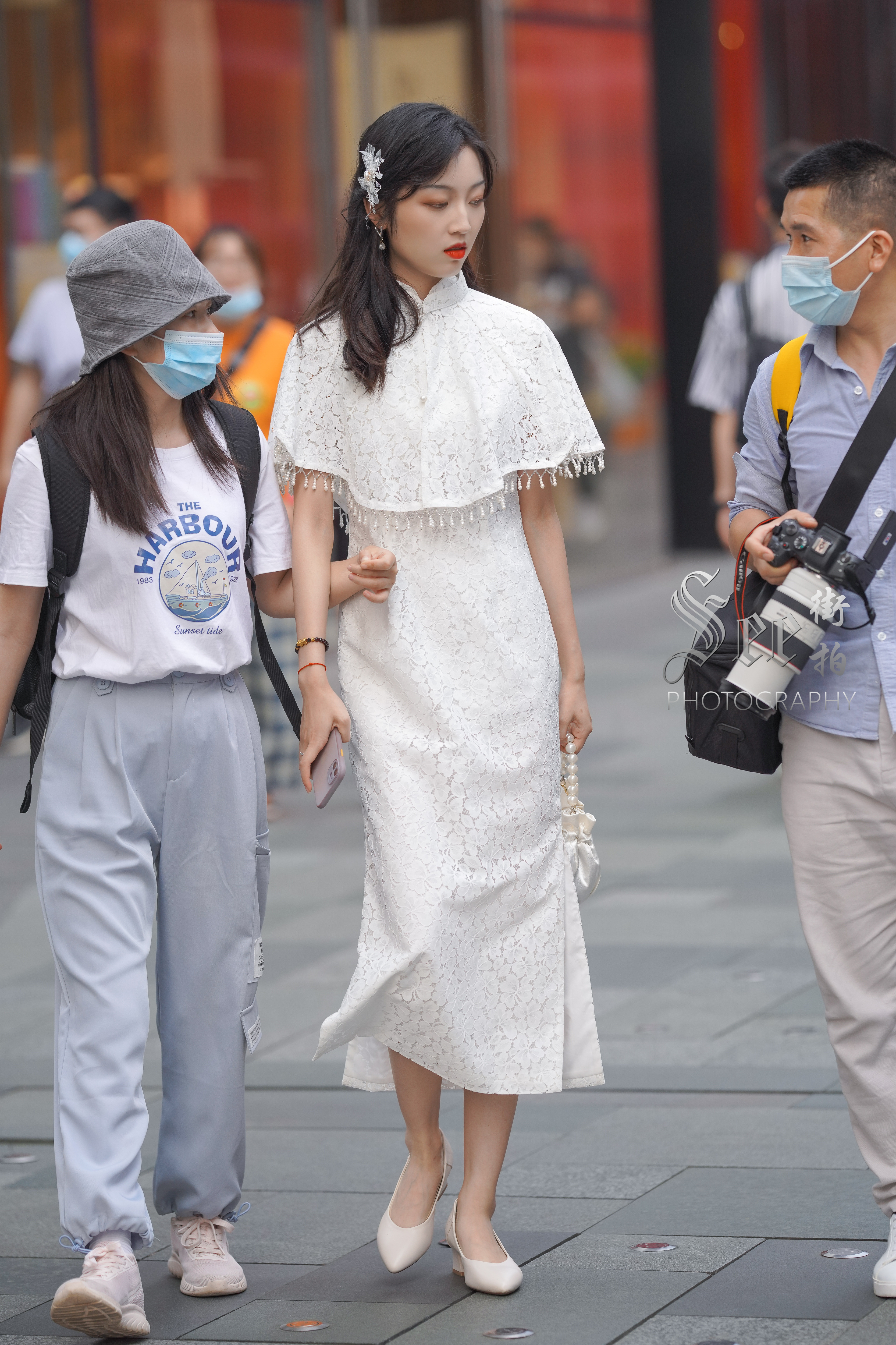 白色连衣裙，精致靓丽~~ ​​​