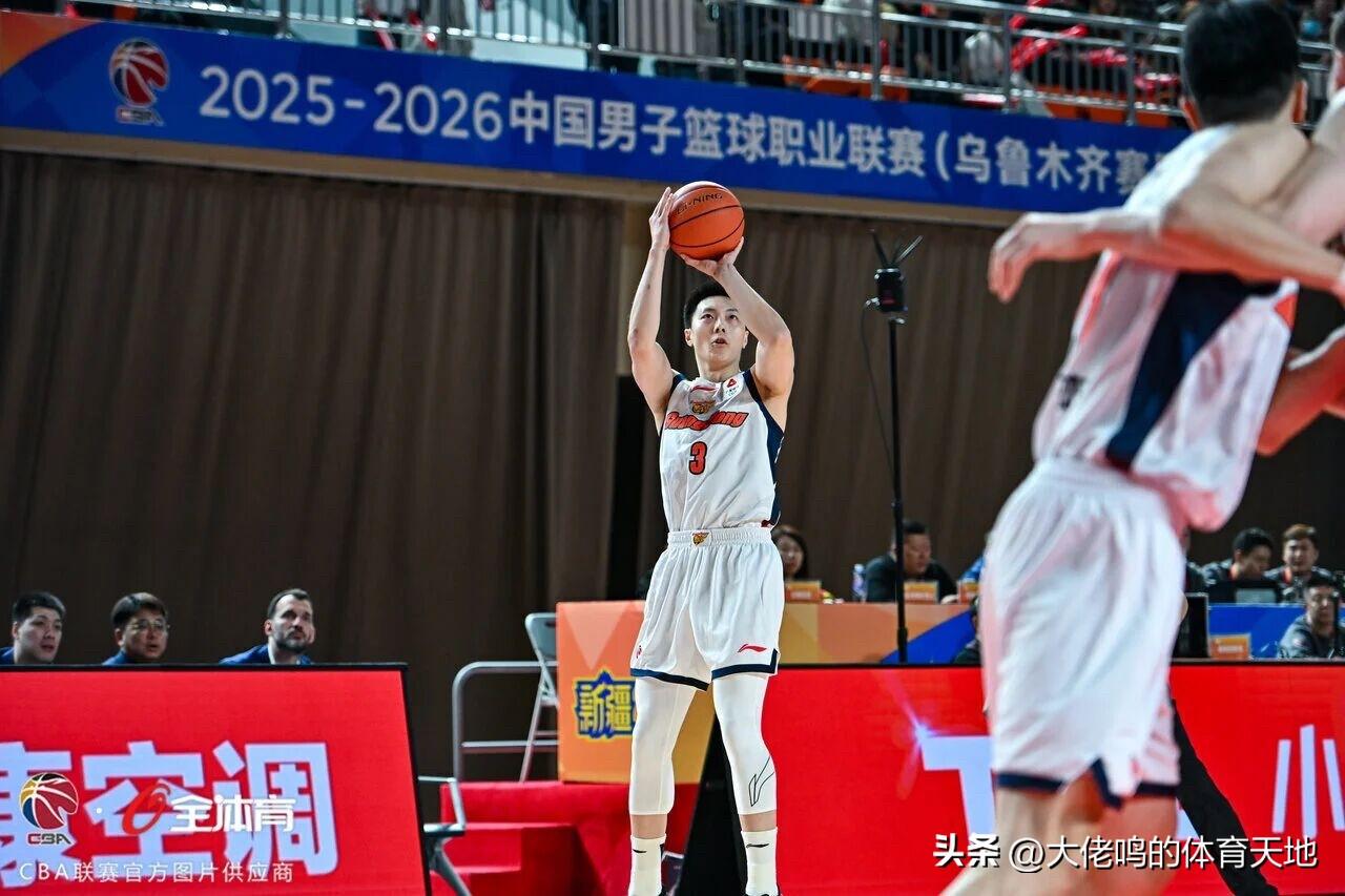 问题早已不是第一次出现，而是出现N次了，甚至连续几场，因此杜指导这番话大家都看过