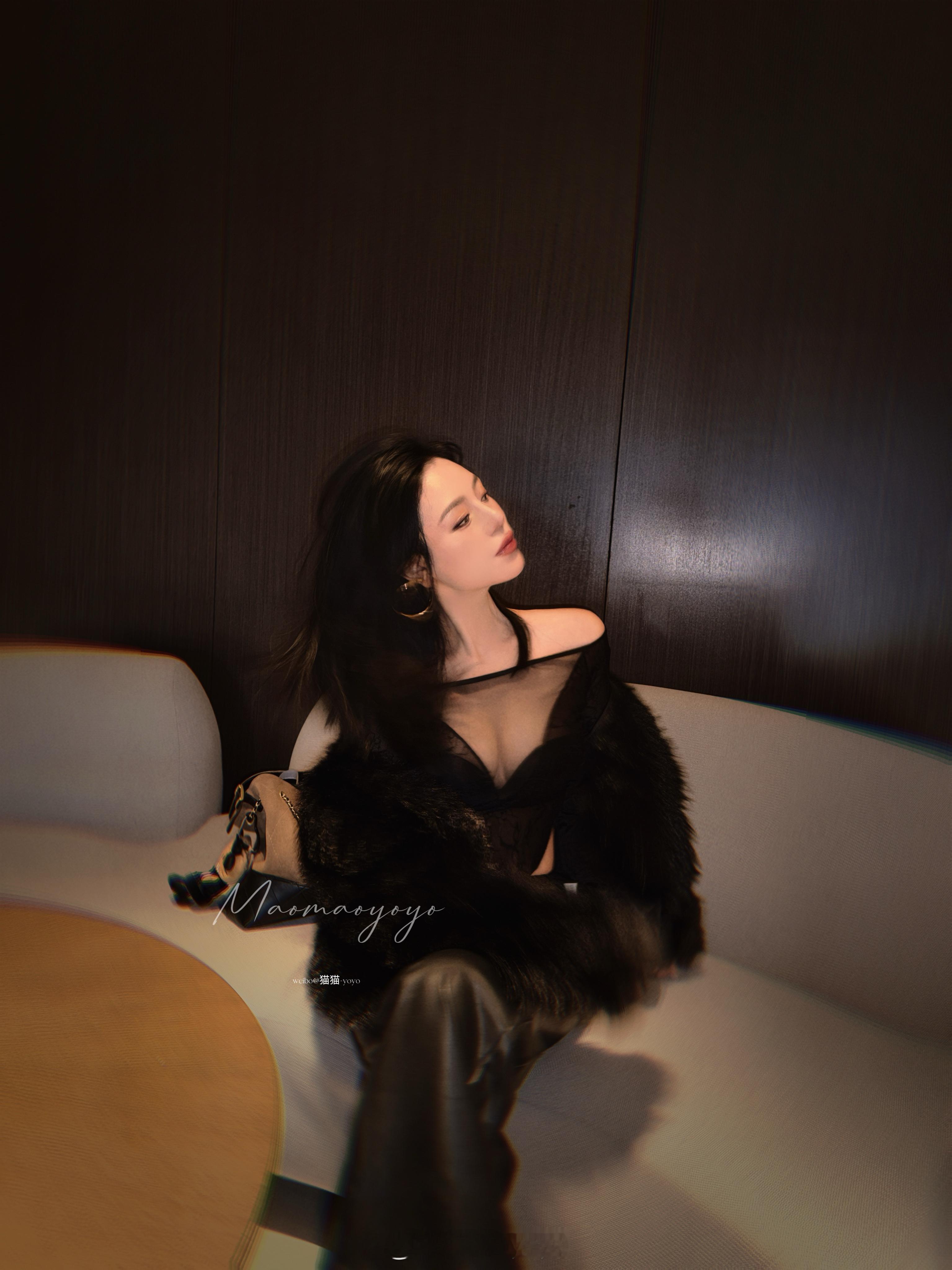 “开心 松弛 独美 ”…每日穿搭ootdOOTD内搭 绫lingtouch 绫-