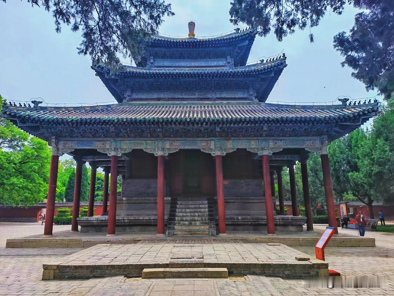 这么近那么美，周末到河北-正定篇
（二）

五：隆兴寺

隆兴寺俗称大佛寺，是中