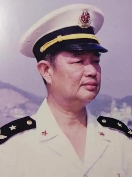金一南教授说：“多亏了当年陈伟文将军没有怂，果断还击，打沉了越南3艘军舰，才有了