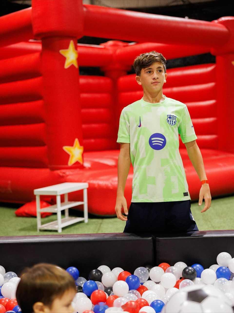 蒂亚戈梅西[超话]蒂亚戈梅西1102生日快乐 蒂亚戈13岁生日快乐！ ​​​