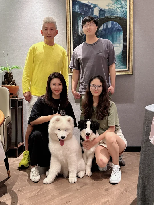 上海亚宠感谢小富贵Jasper家长的招待，给予我们再重逢的机会